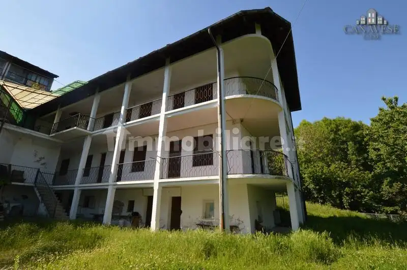 Casa indipendente in vendita a Castelnuovo Nigra