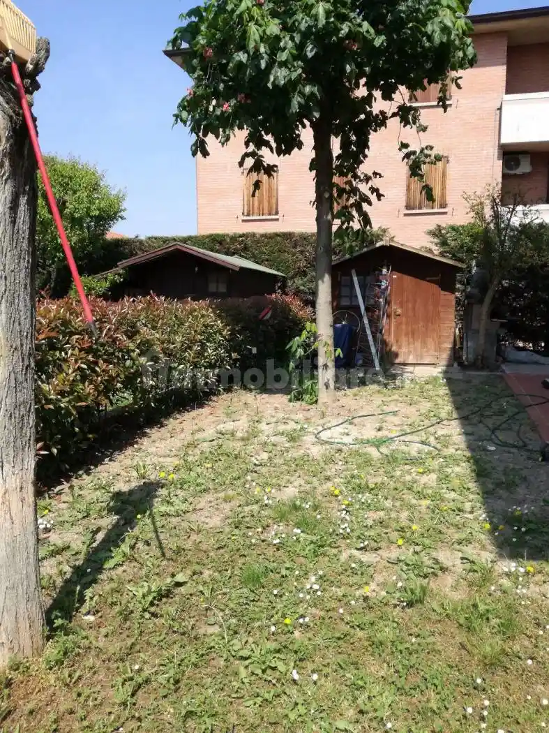 Villa in vendita a Carpi