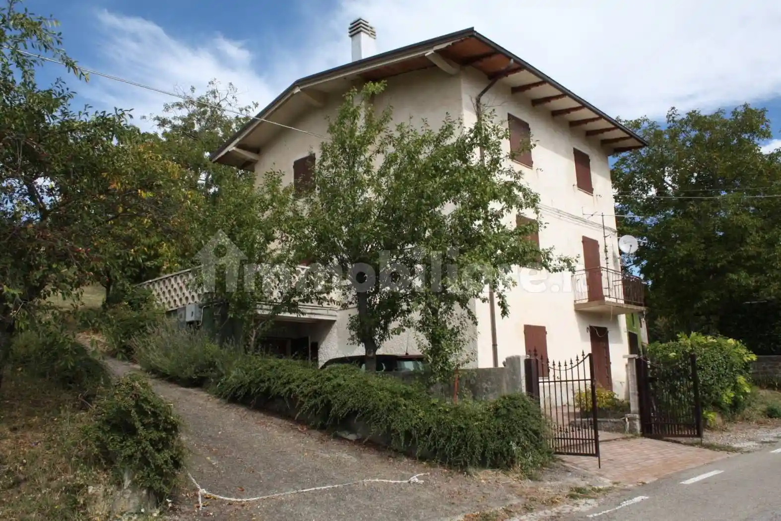 Villa in vendita a Lama Mocogno