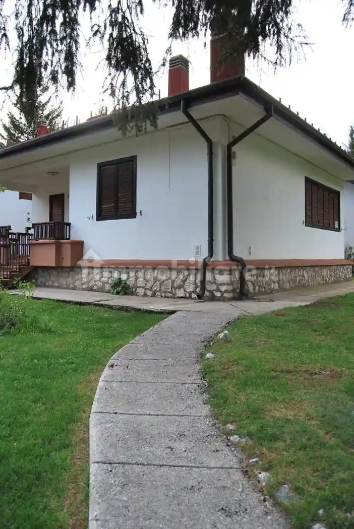 Villa plurifamiliare 300 m², Pescasseroli - foto 3