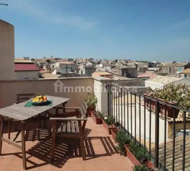 Casa indipendente in vendita a Siracusa