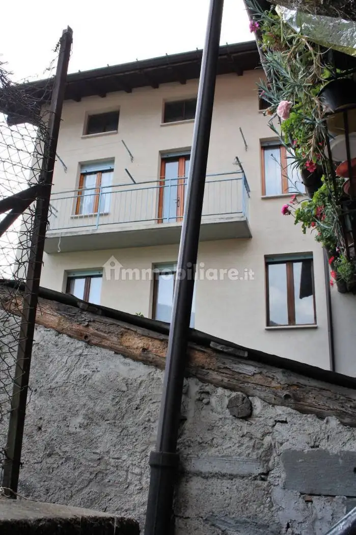 Terratetto plurifamiliare via Nazionale 14, Centro, Azzone - foto 2