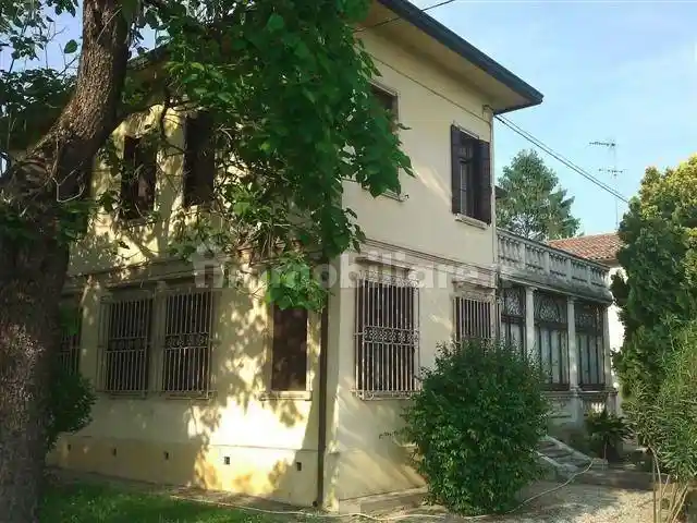 Villa in vendita a Bagnoli di Sopra