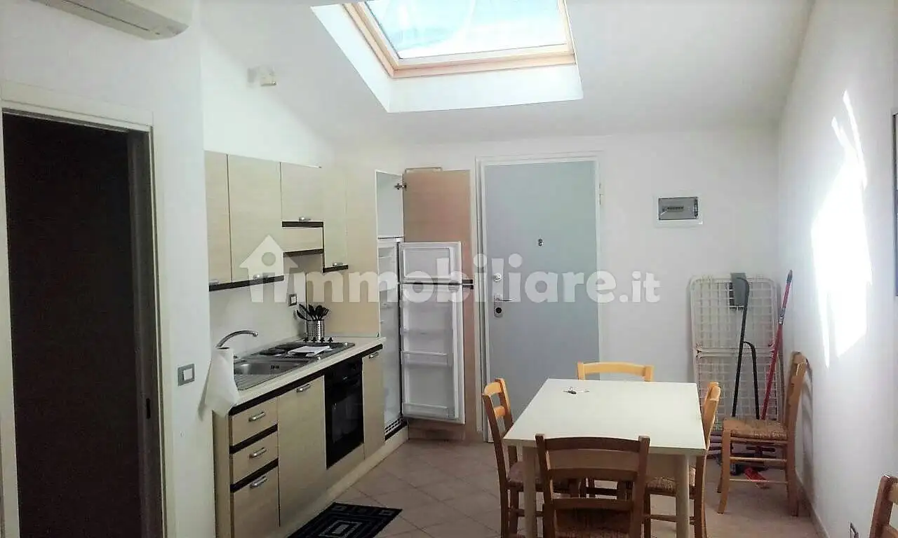 Appartamento in affitto a Rio