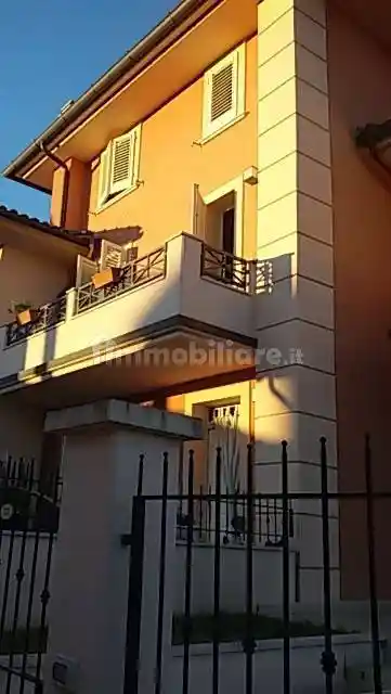 Villa in vendita a Altopascio