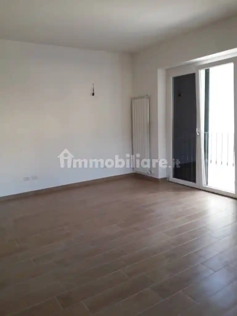 Terratetto unifamiliare 80 m², L'Aquila - foto 3