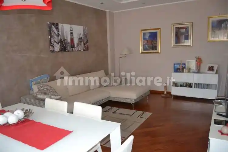 Quadrilocale via di Torre Morena, Morena, Roma - foto 4