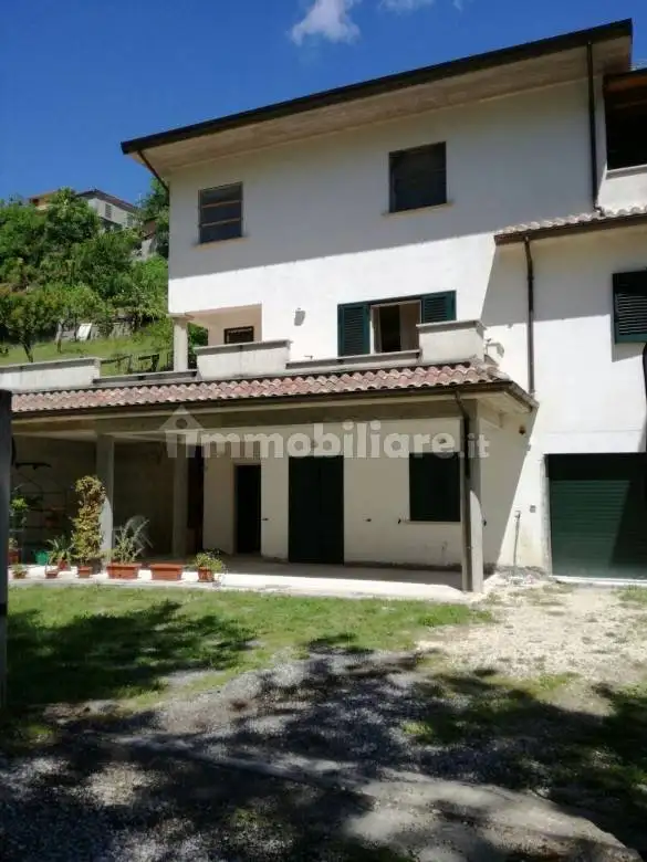 Villa unifamiliare via Roma, Centro, Civitella Roveto