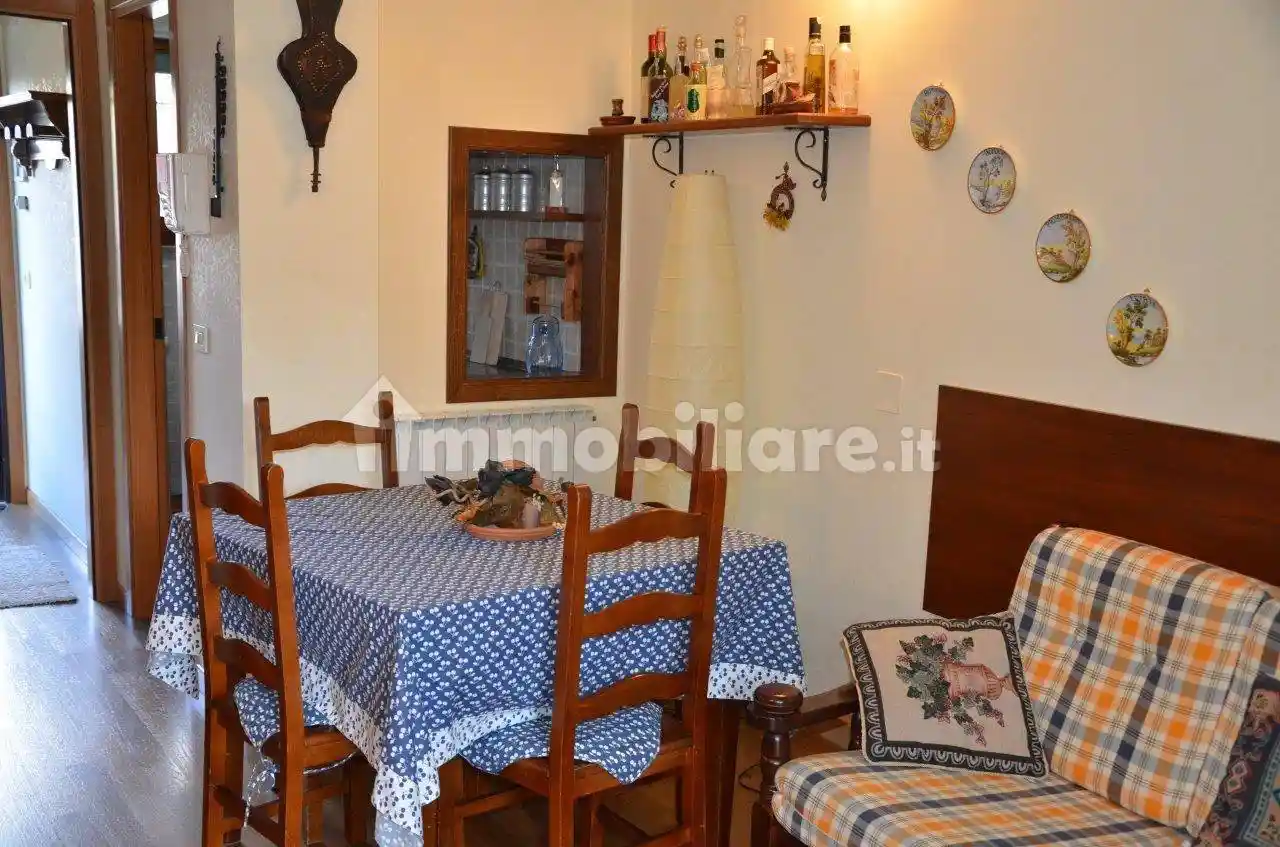 Trilocale Strada Statale del Parco Regionale Sirente-Velino, Centro, Ovindoli - foto 2