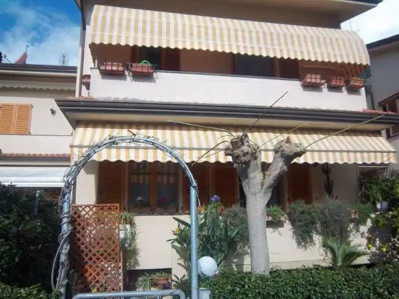 Villa in affitto a Forte dei Marmi