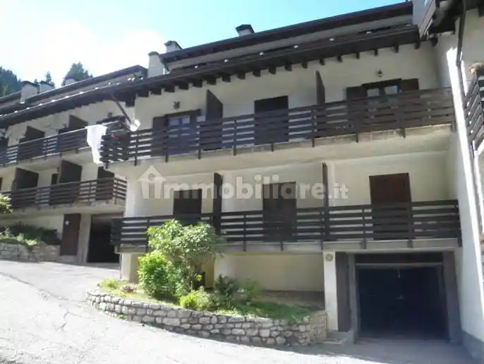 Appartamento in vendita a Valleve