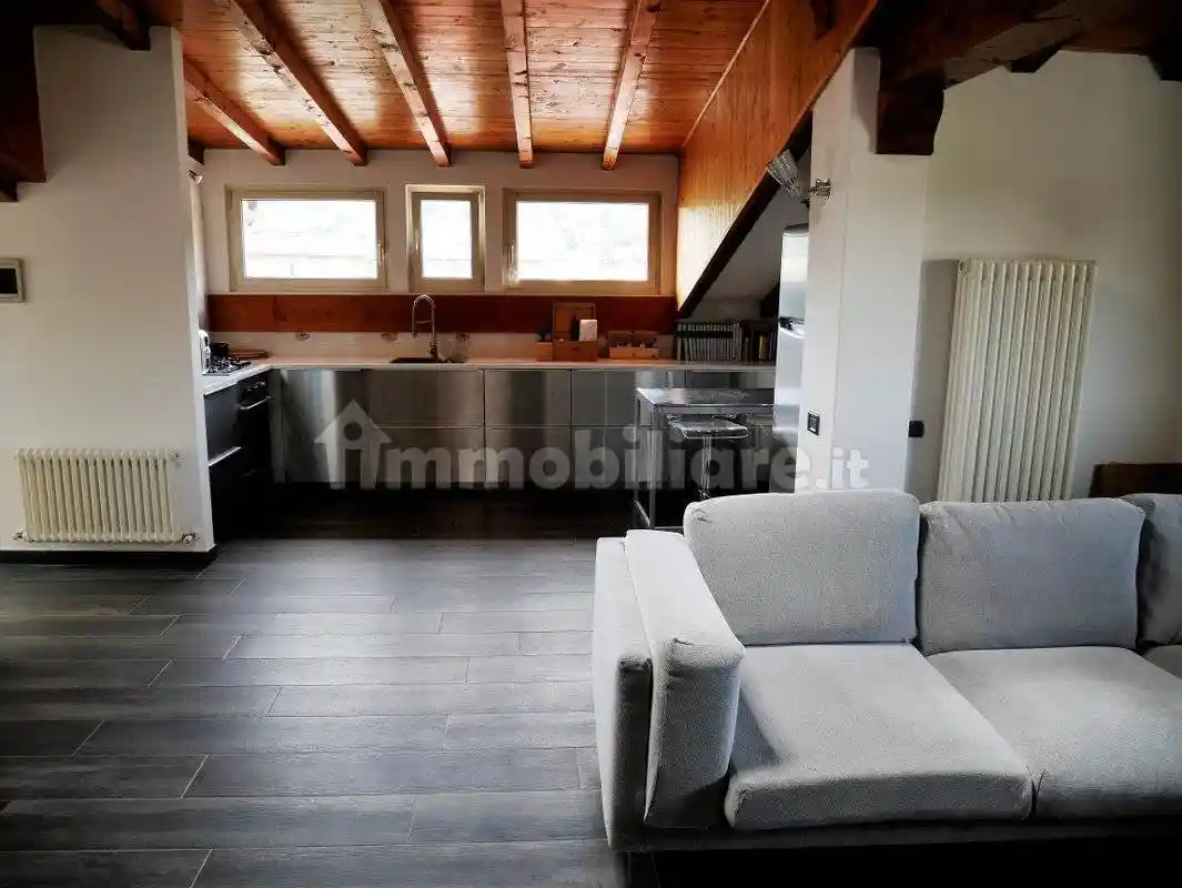 Attico - Mansarda in vendita a San Fermo della Battaglia