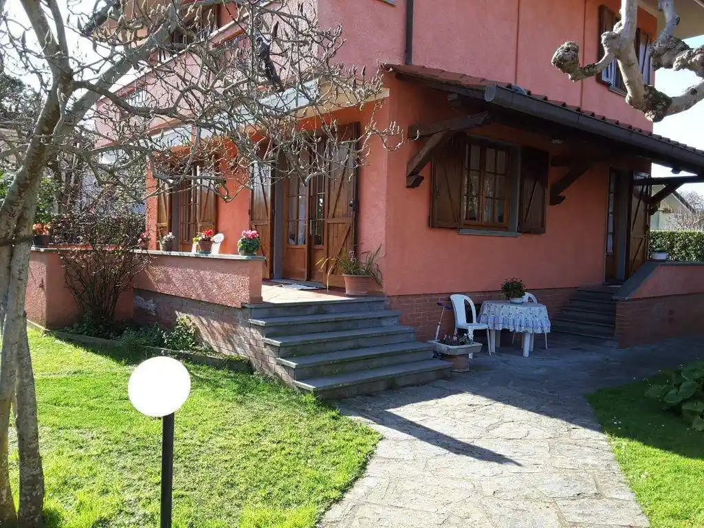Villa in affitto a Forte dei Marmi