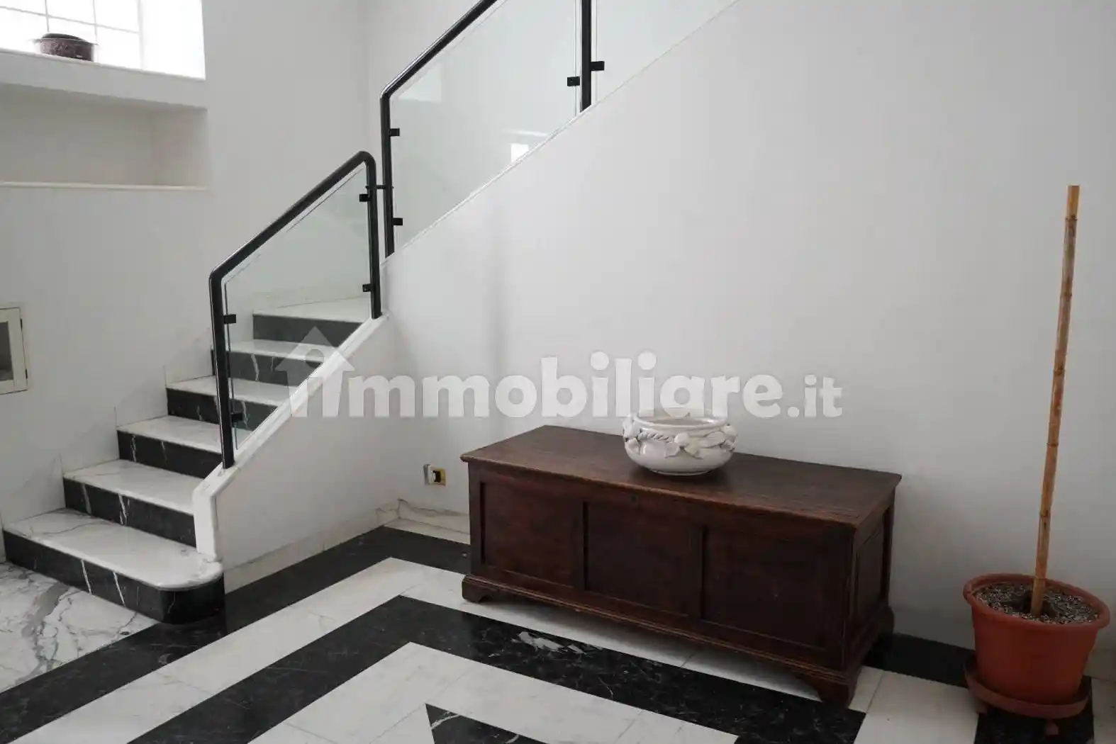 Palazzo - Edificio in Vendita - foto 2