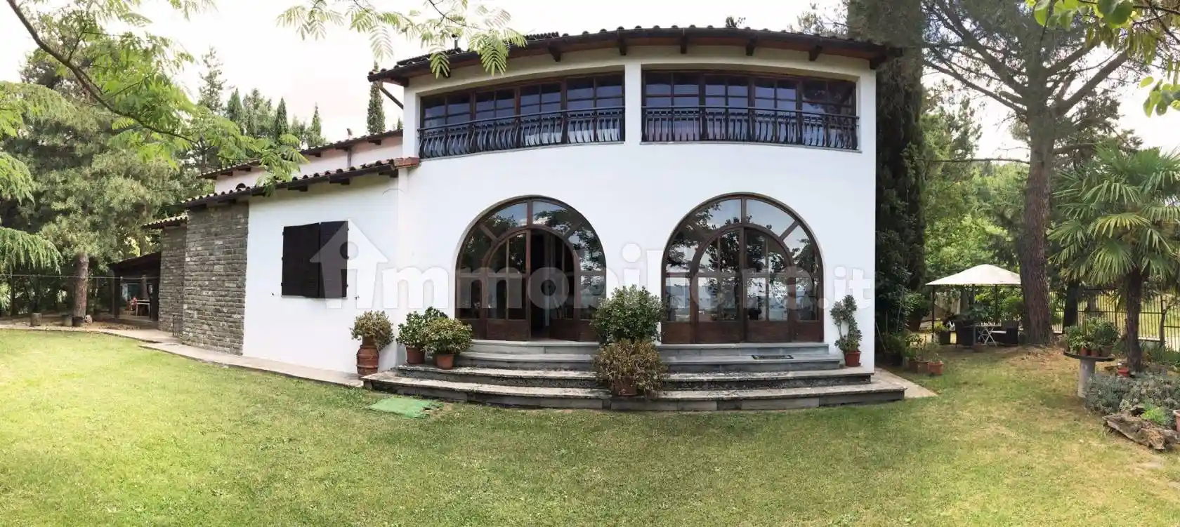 Villa in vendita a Castelfranco Piandisco