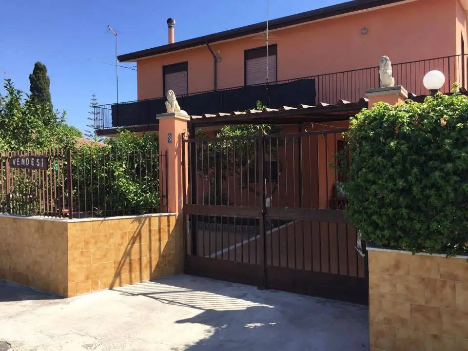 Villa in vendita a Catania