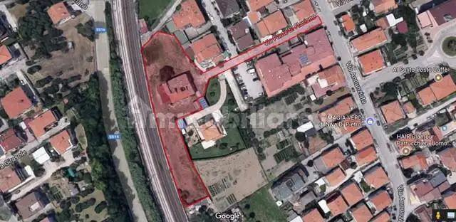 Rustico - Casale in vendita a Giulianova