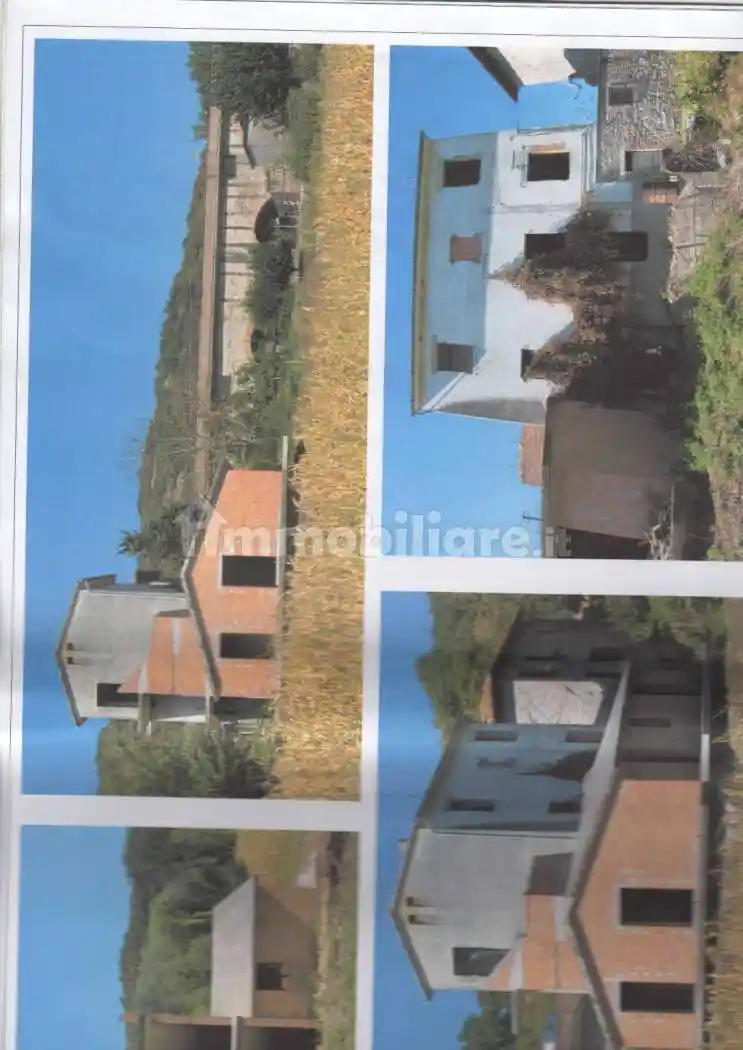Rustico - Casale in vendita a Todi