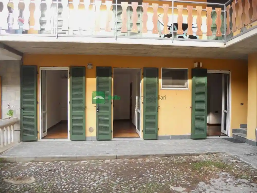 Appartamento in vendita a Scanzorosciate