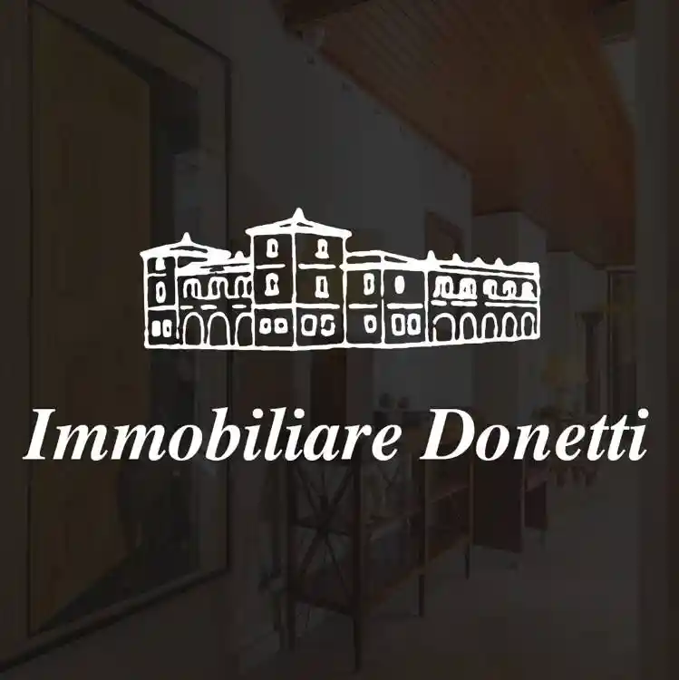 Rustico - Casale in vendita a Cuneo