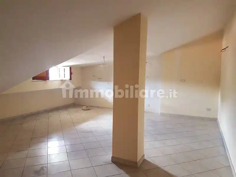 Mansarda via Cesinali, Atripalda - foto 5