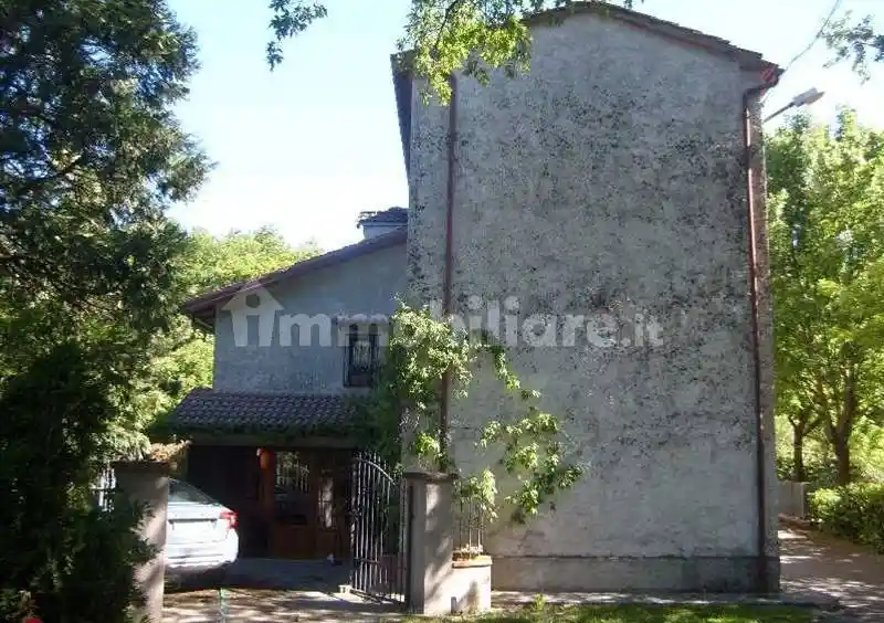 Casa indipendente in vendita a Firenzuola