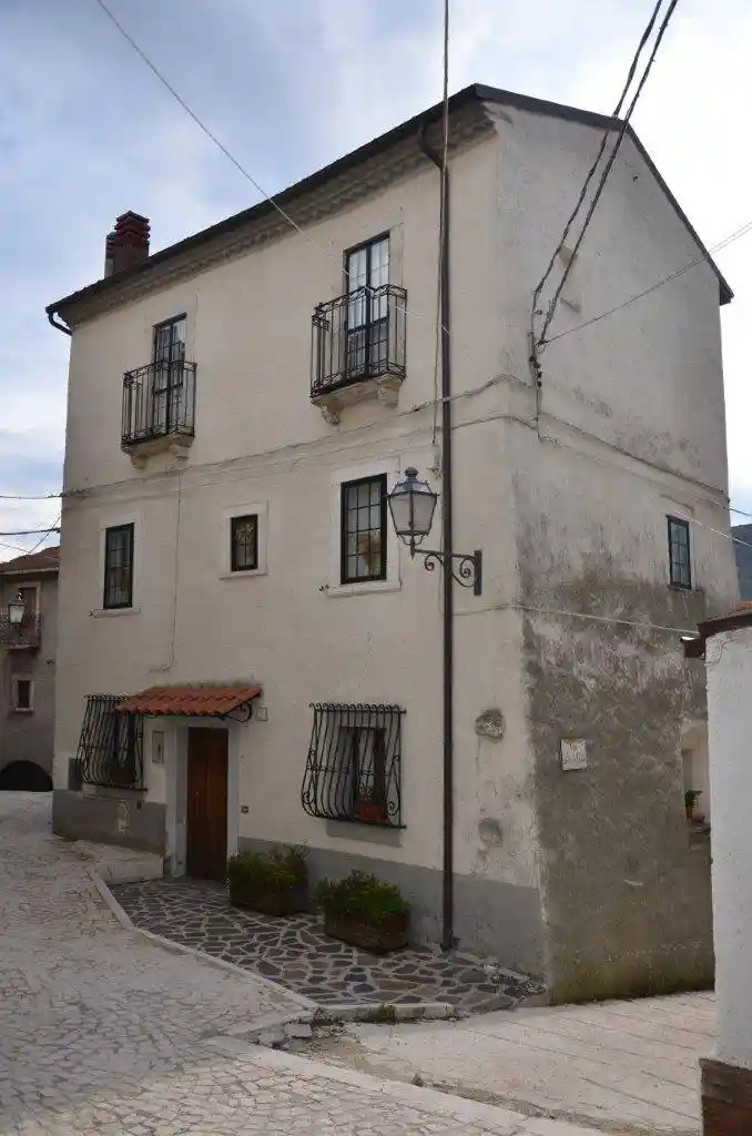 Casa indipendente in affitto a Ovindoli