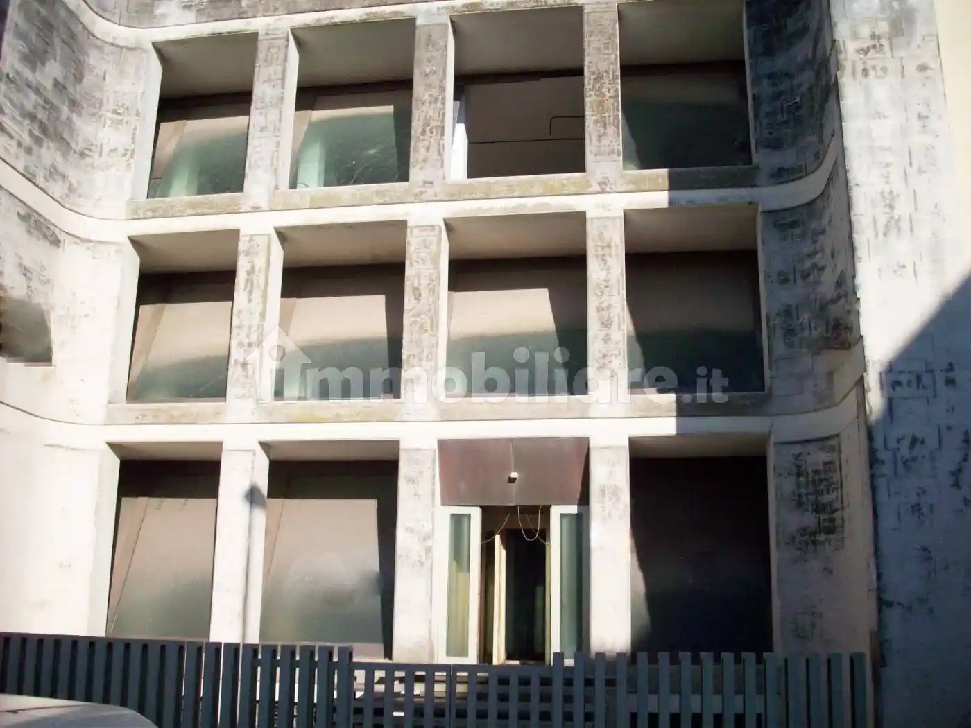 Palazzo - Edificio in vendita a Maglie