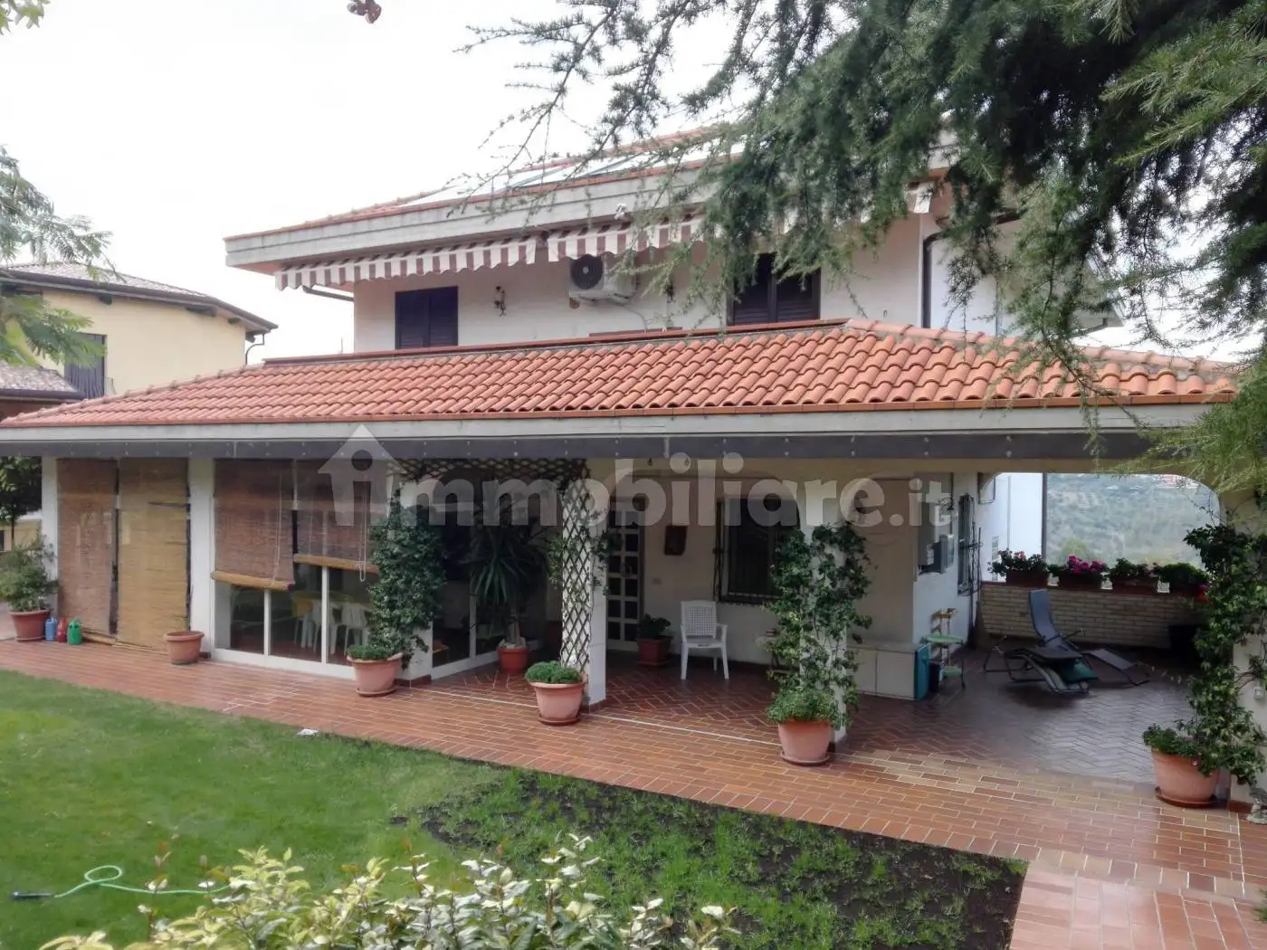 Villa in vendita a Bucchianico