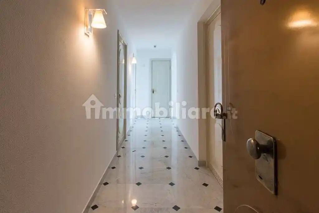 Quadrilocale via Romana, Centro, Bordighera - foto 2