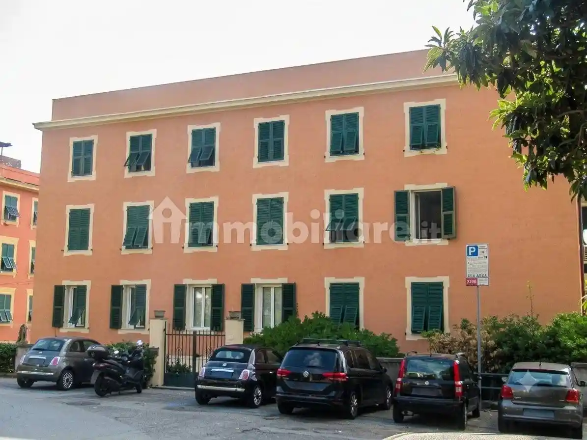 Appartamento in affitto a Genova
