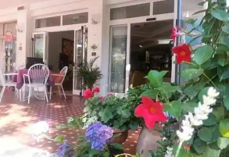 Palazzo - Edificio in vendita a Rimini