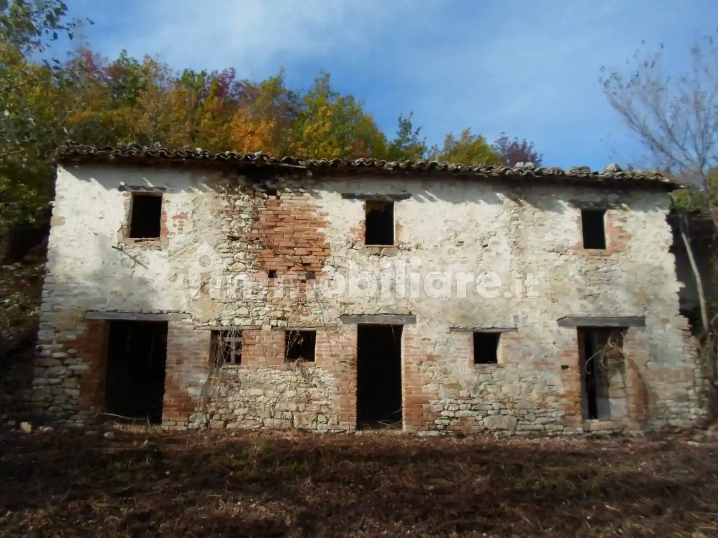 Rustico - Casale in vendita a San Ginesio