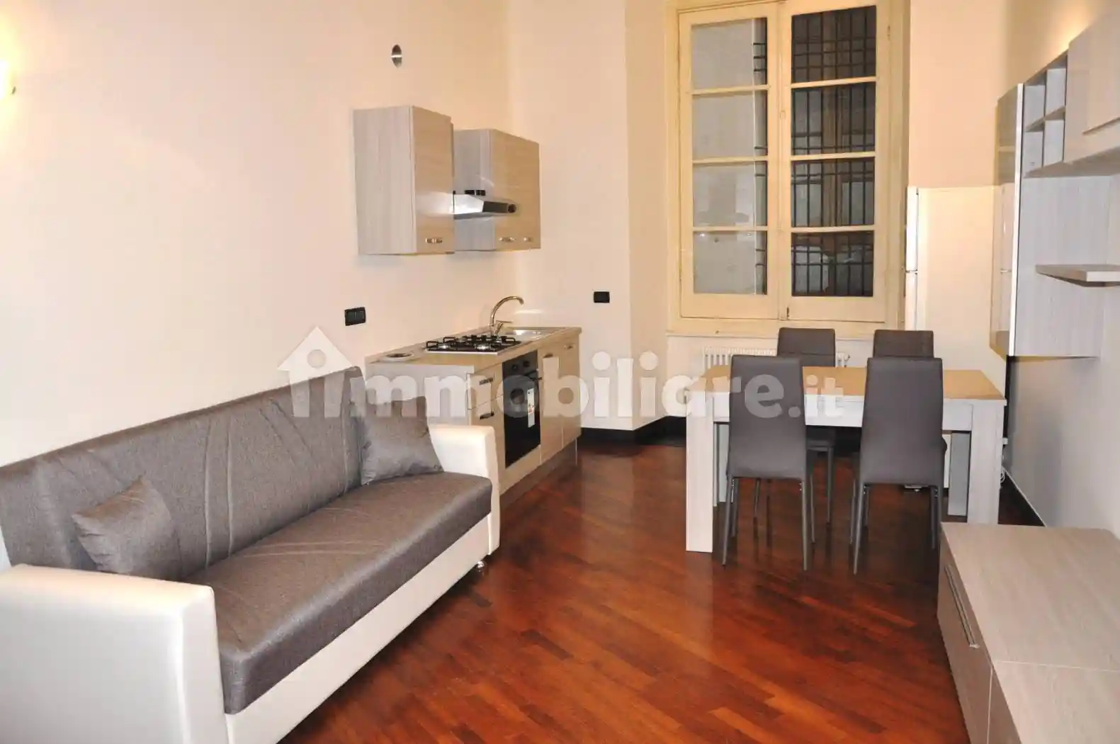 Appartamento in affitto a Genova