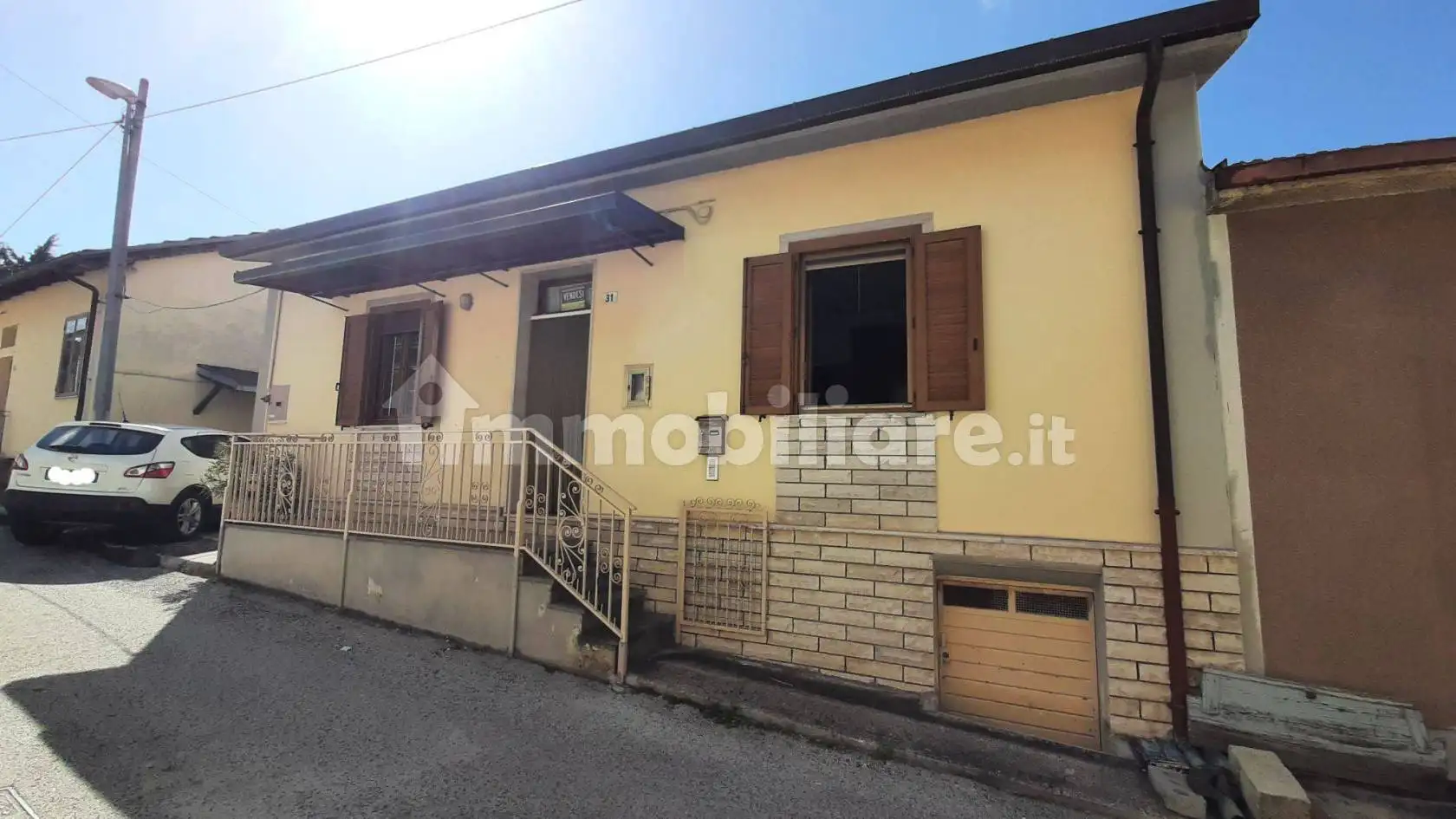 Casa indipendente in vendita a Pescina