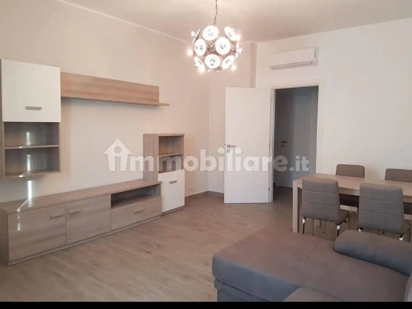 Appartamento in affitto a Saronno