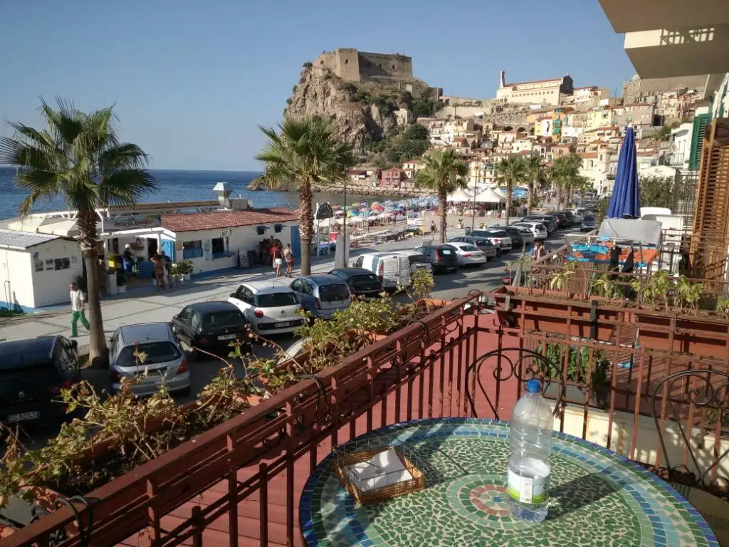 Appartamento in affitto a Scilla