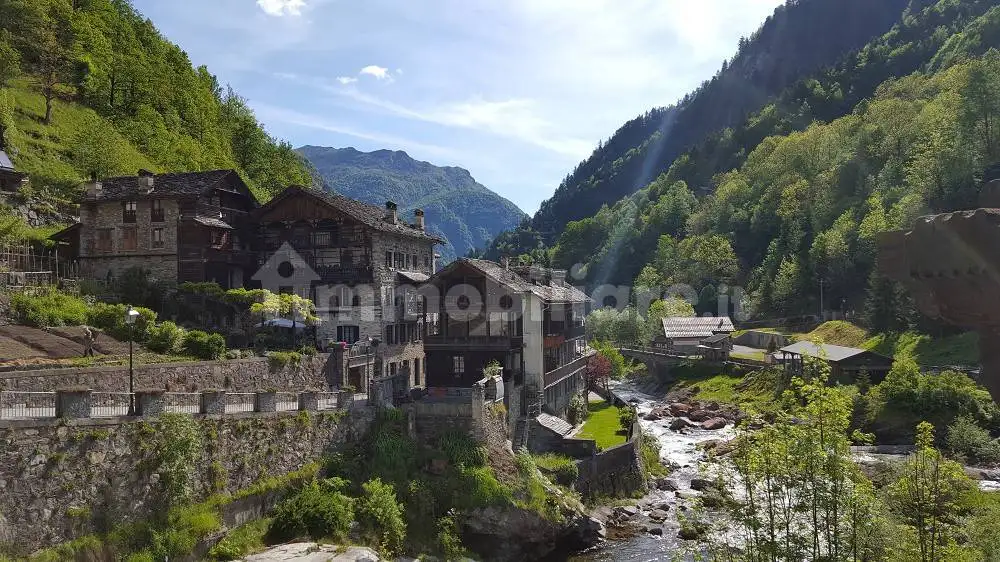 Appartamento in vendita a Rassa