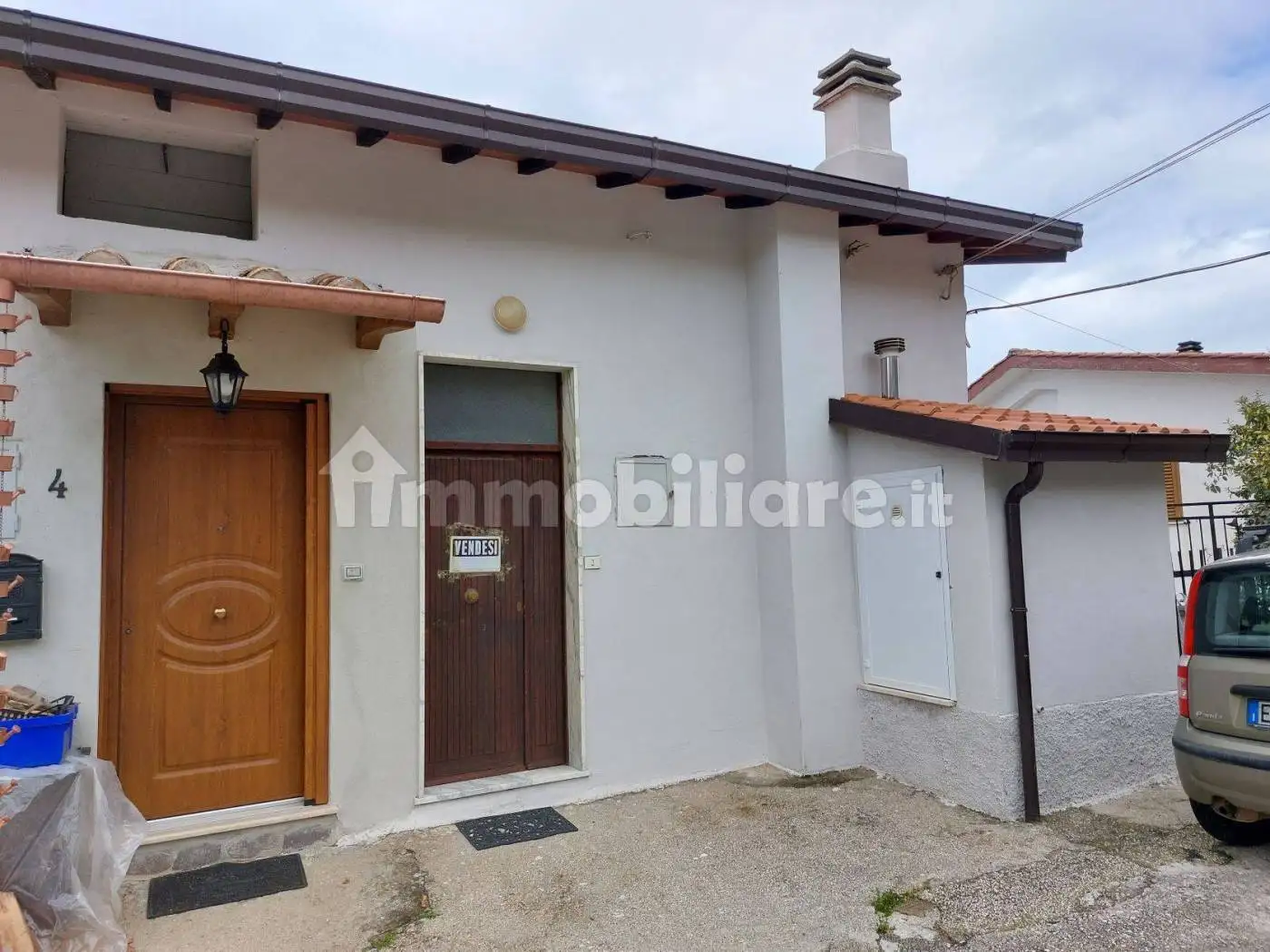 Appartamento in vendita a Roiate