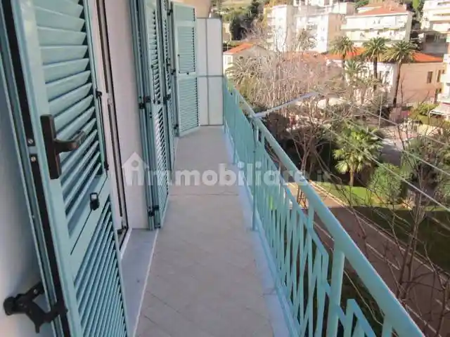 Appartamento in affitto a Taggia