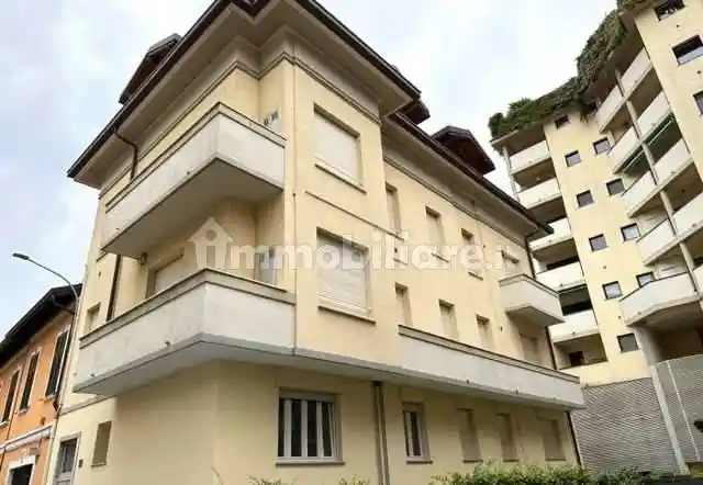 Appartamento in vendita a Como