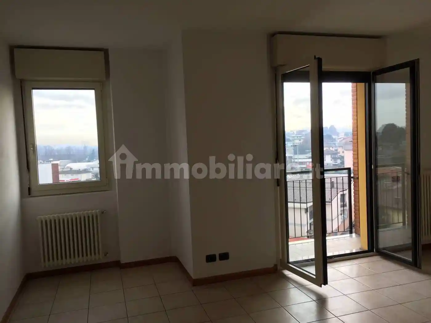 Appartamento in affitto a Cantù