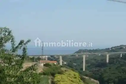 Appartamento in vendita a Cipressa