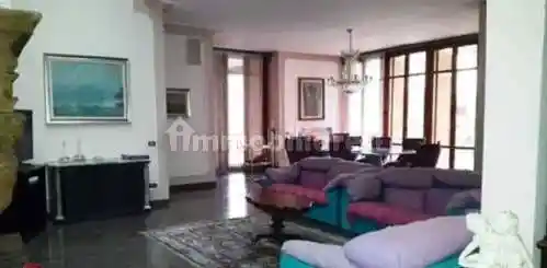 Villa in vendita a Reggio Emilia