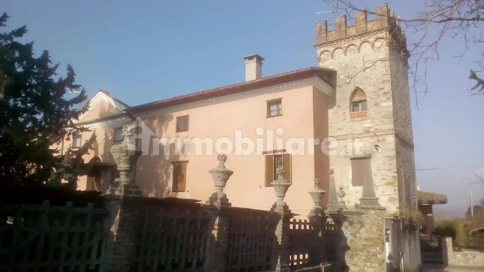 Palazzo - Edificio in vendita a Cividale del Friuli