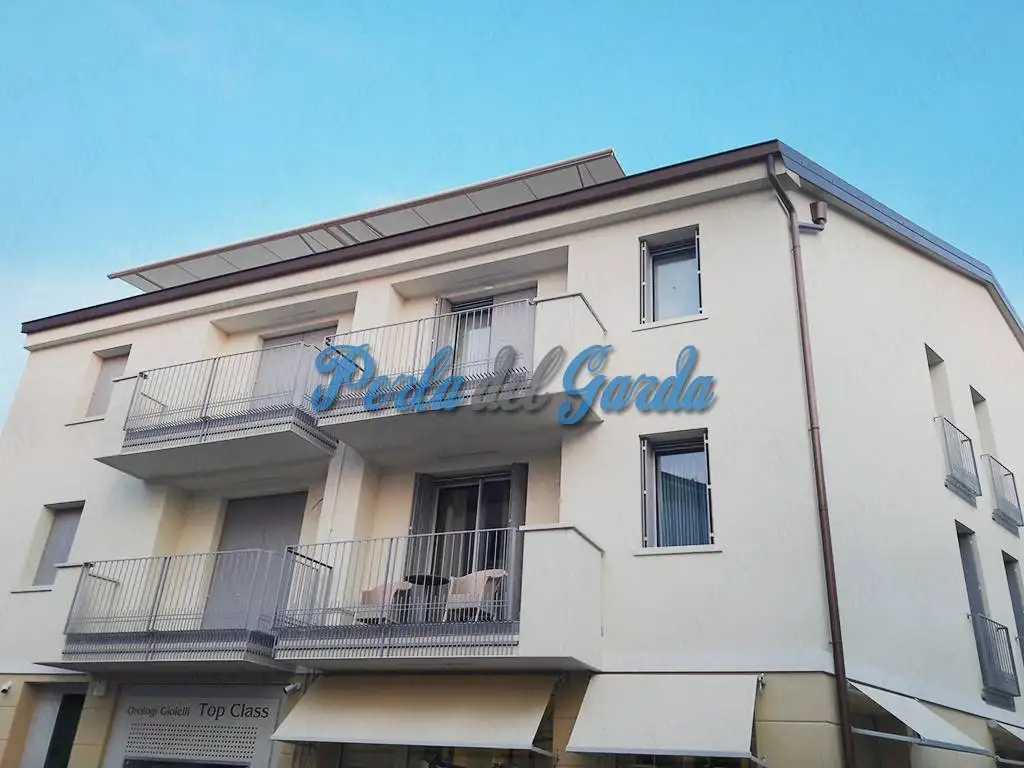 Appartamento in affitto a Garda