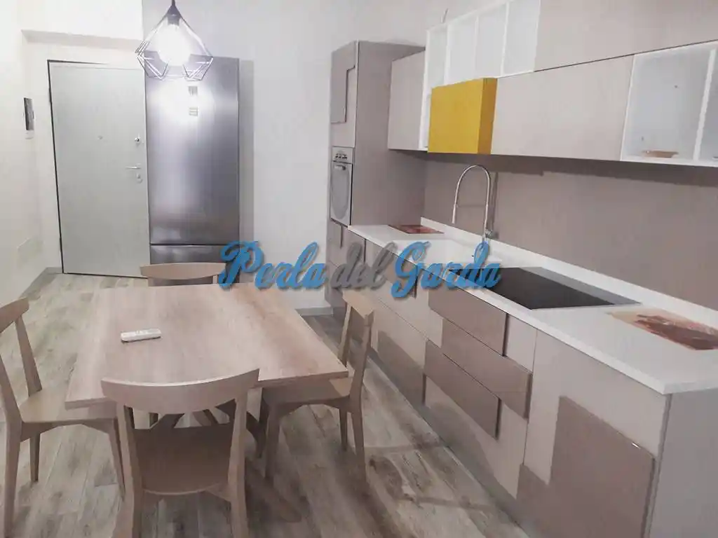 Trilocale ottimo stato, primo piano, Garda - foto 2