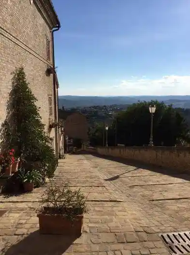 Casa indipendente in vendita a Ostra Vetere