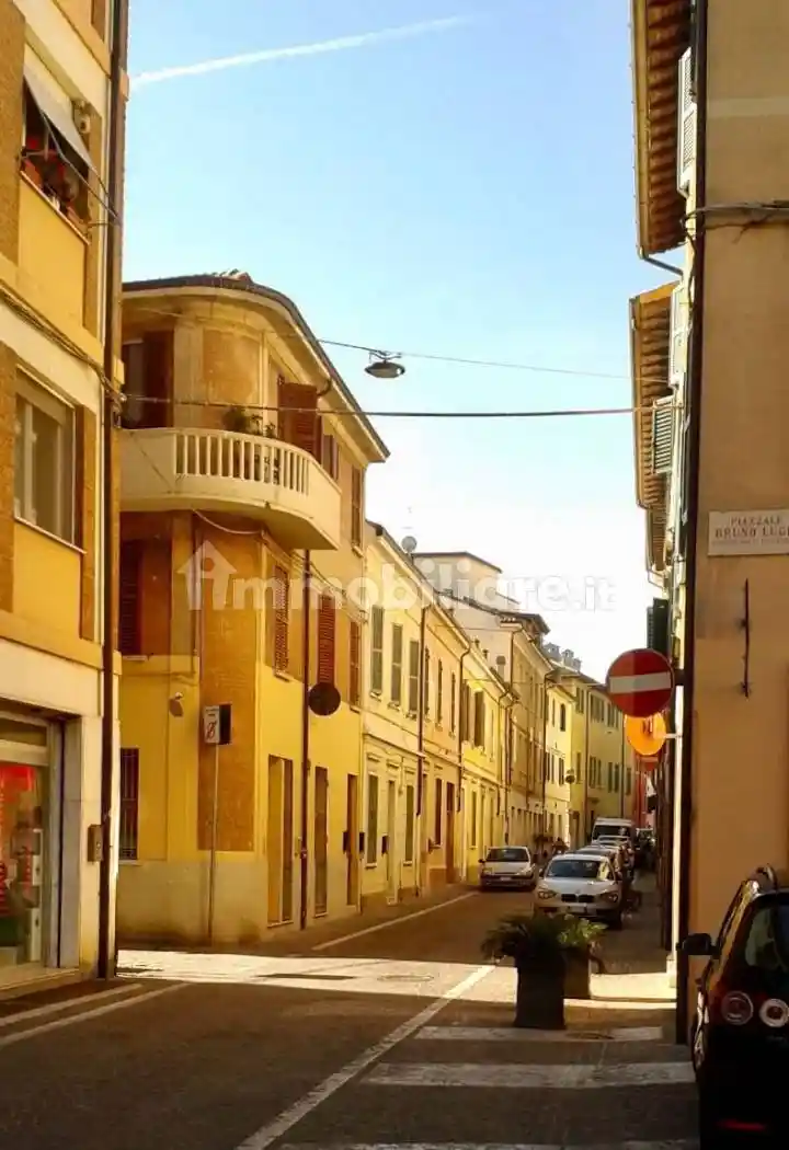 Casa indipendente in vendita a Pesaro