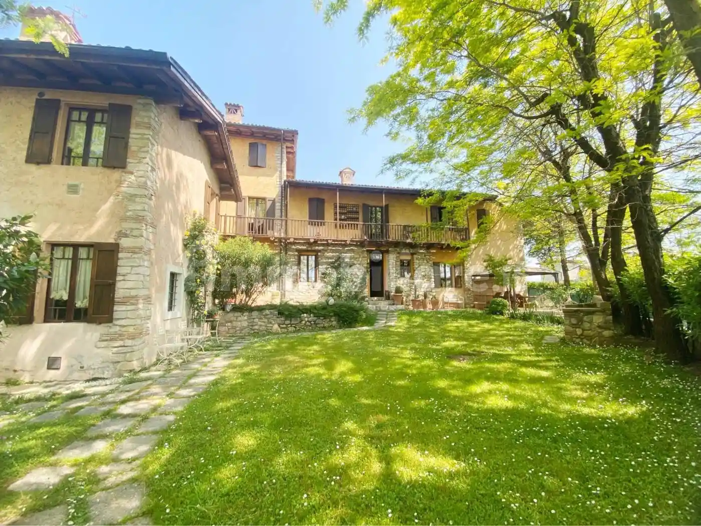 Rustico - Casale in vendita a Polpenazze del Garda
